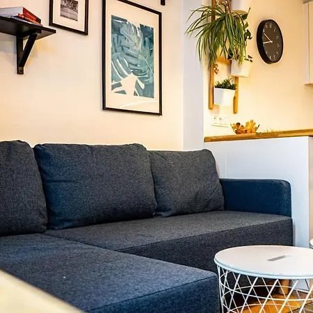 Appartement Mieszkanie Z Duzym Terasem W Warszawie Warschau