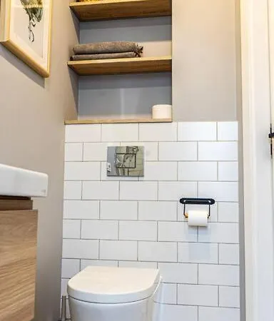 Mieszkanie Z Duzym Terasem W Warszawie Apartmán Varšava