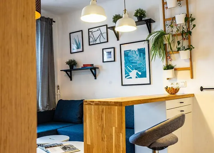 Mieszkanie Z Duzym Terasem W Warszawie Warsaw