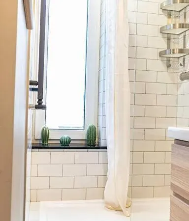 Mieszkanie Z Duzym Terasem W Warszawie *